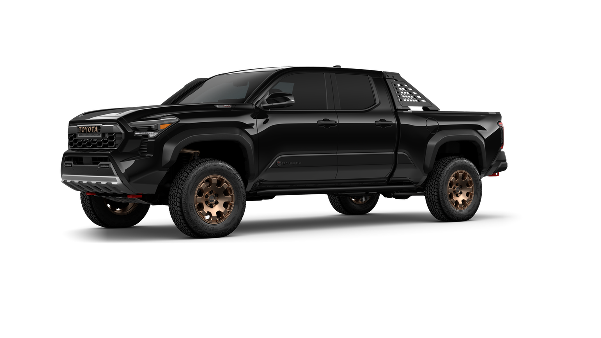 2026 Toyota Tacoma i-FORCE MAX Tacoma Trailhunter