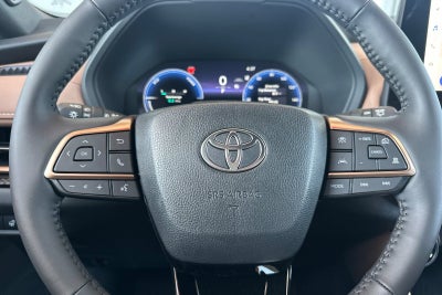 2026 Toyota Grand Highlander Hybrid MAX Platinum