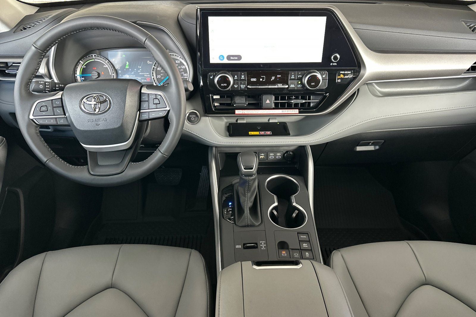 2026 Toyota Highlander Hybrid XLE