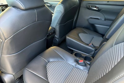 2026 Toyota Highlander XSE