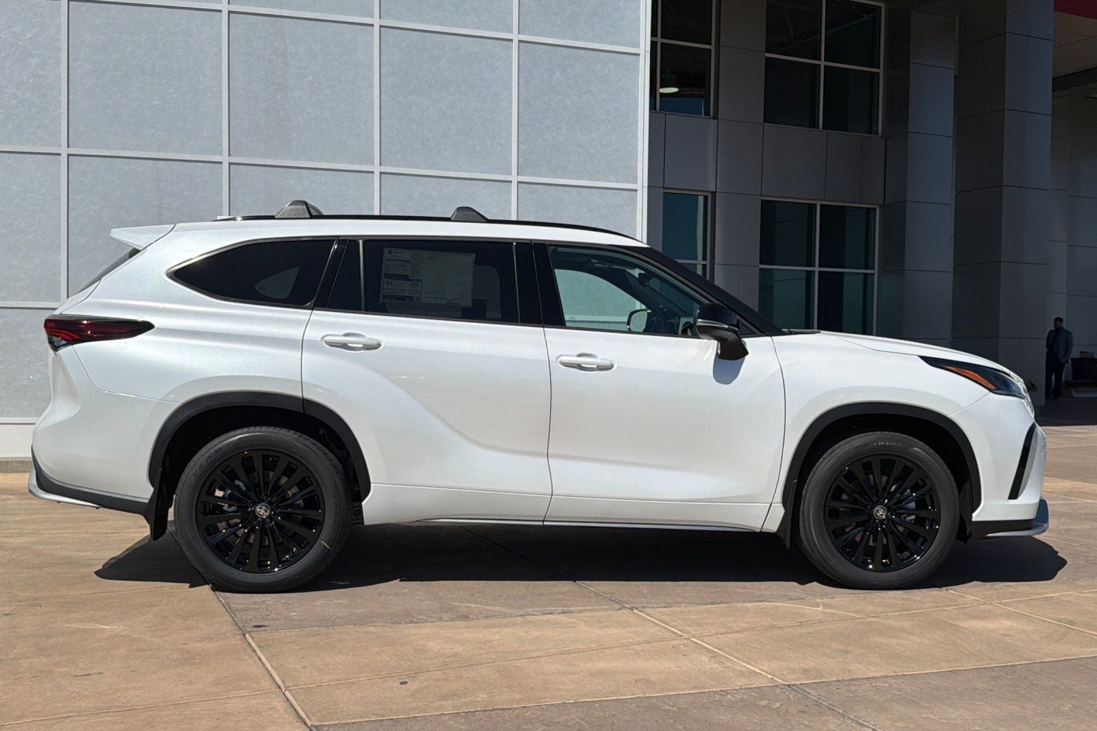 2026 Toyota Highlander XSE