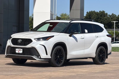 2026 Toyota Highlander XSE