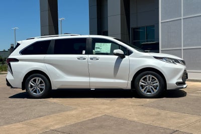 2026 Toyota Sienna Limited