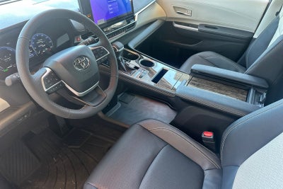 2026 Toyota Sienna Limited
