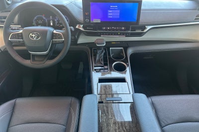 2026 Toyota Sienna Limited