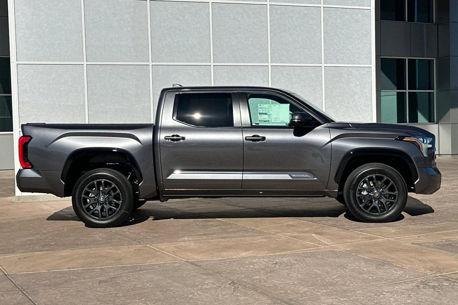 2025 Toyota Tundra Platinum