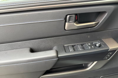 2026 Toyota Tundra i-FORCE MAX Tundra Platinum