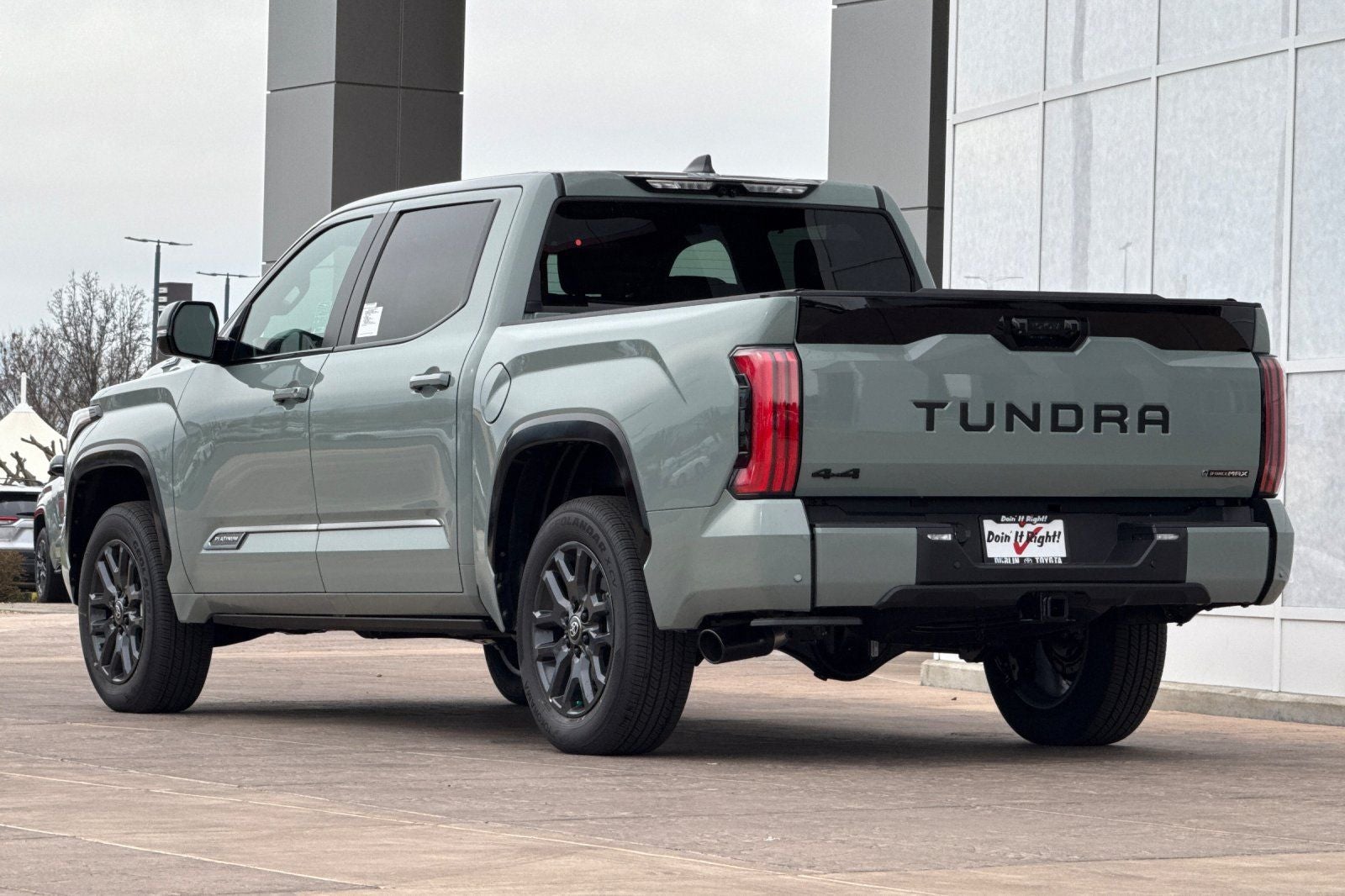 2026 Toyota Tundra i-FORCE MAX Tundra Platinum