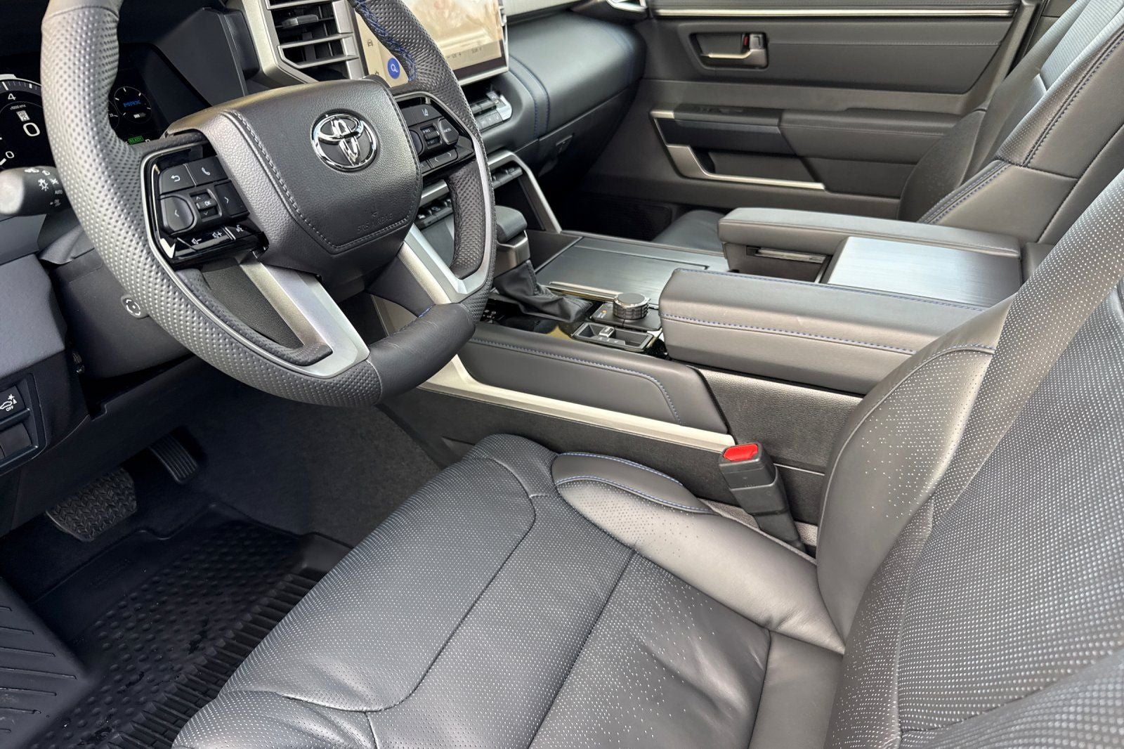 2026 Toyota Tundra i-FORCE MAX Tundra Platinum