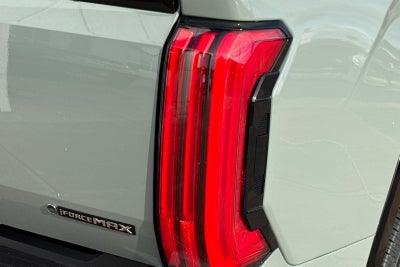 2026 Toyota Tundra i-FORCE MAX Tundra Platinum