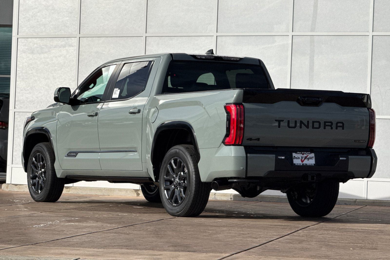 2026 Toyota Tundra i-FORCE MAX Tundra Platinum