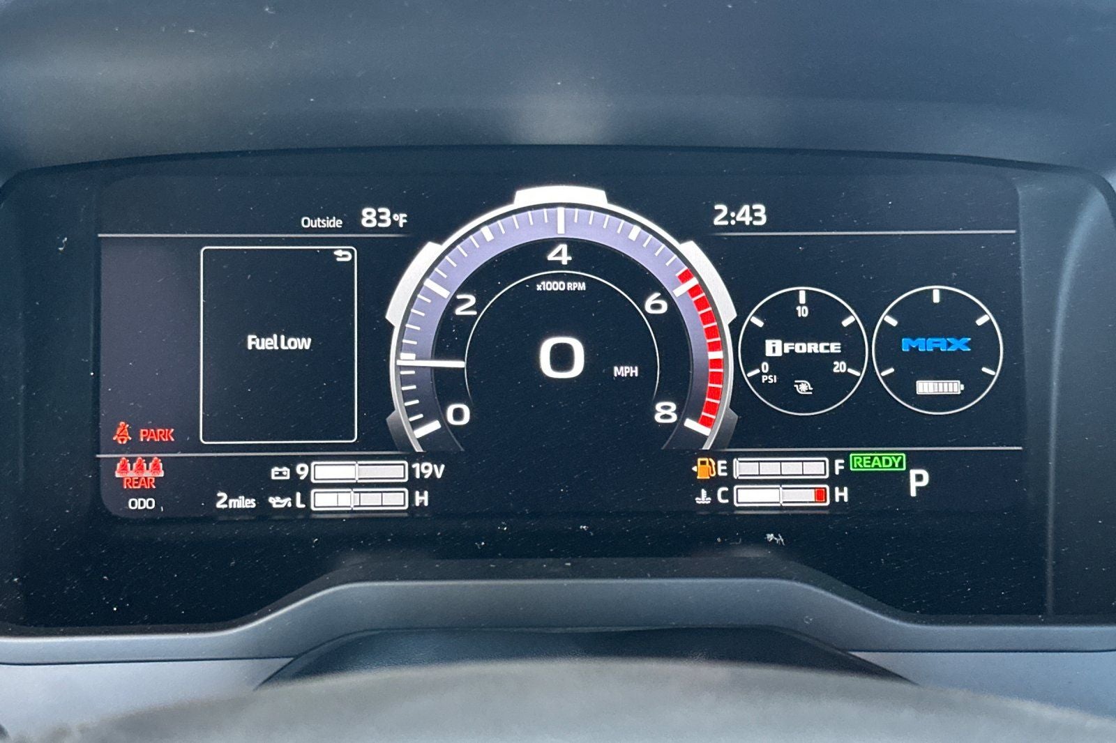 2026 Toyota Tundra i-FORCE MAX Tundra Platinum