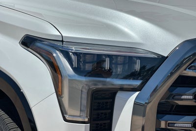 2026 Toyota Tundra i-FORCE MAX Tundra Platinum
