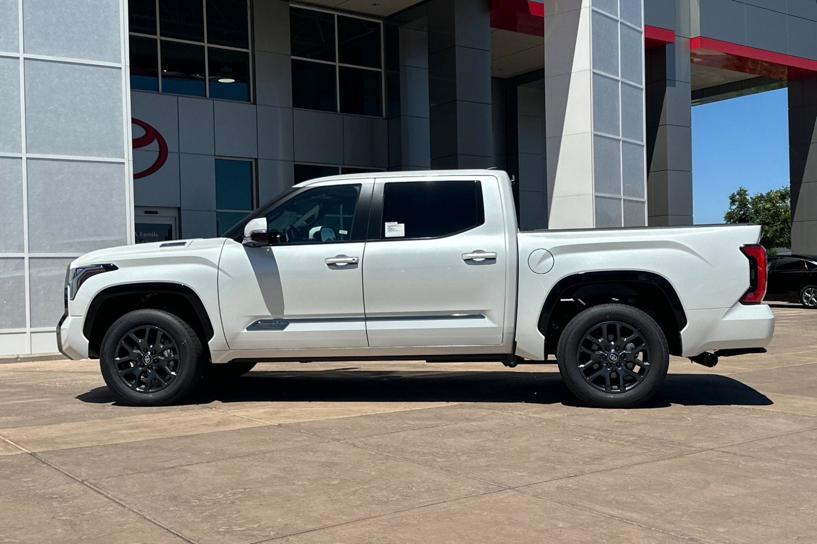 2026 Toyota Tundra i-FORCE MAX Tundra Platinum
