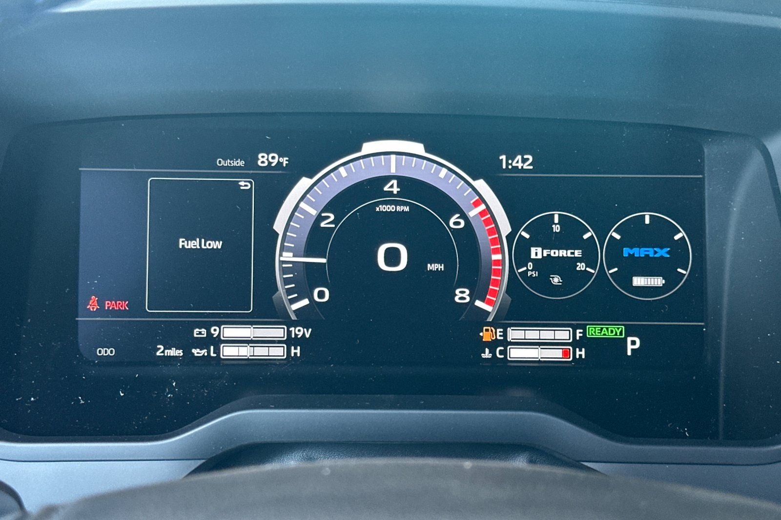 2026 Toyota Tundra i-FORCE MAX Tundra Platinum