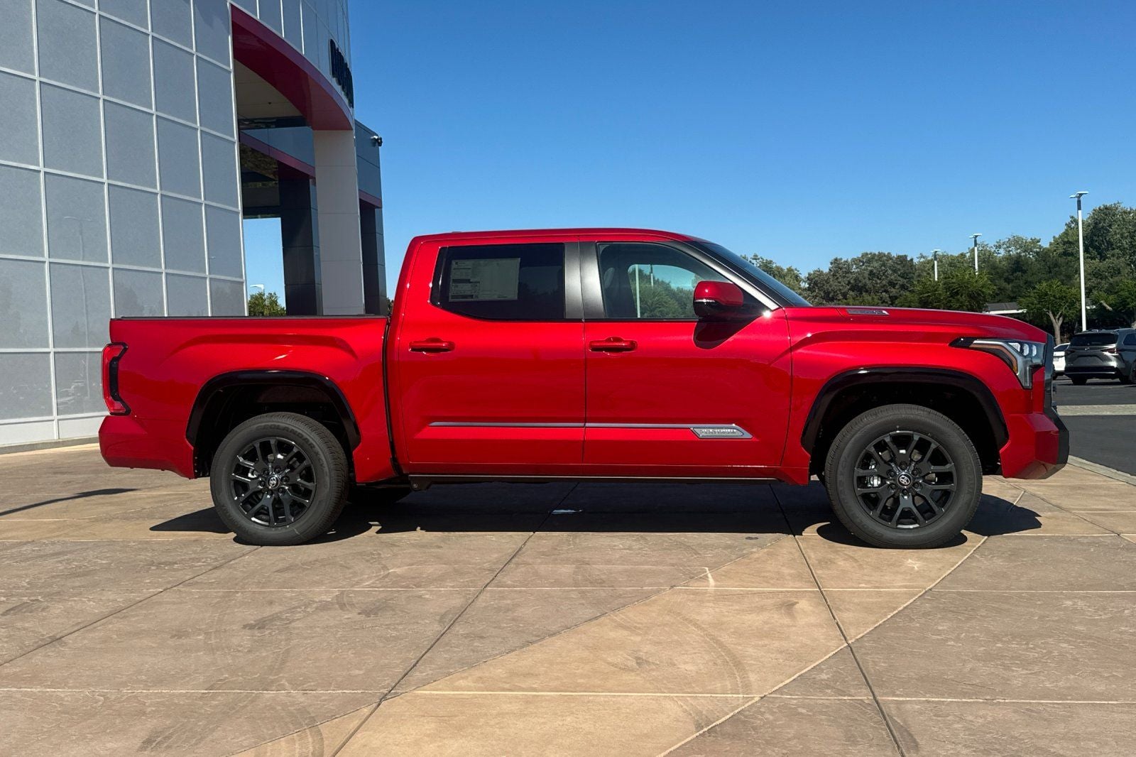 2026 Toyota Tundra i-FORCE MAX Tundra Platinum