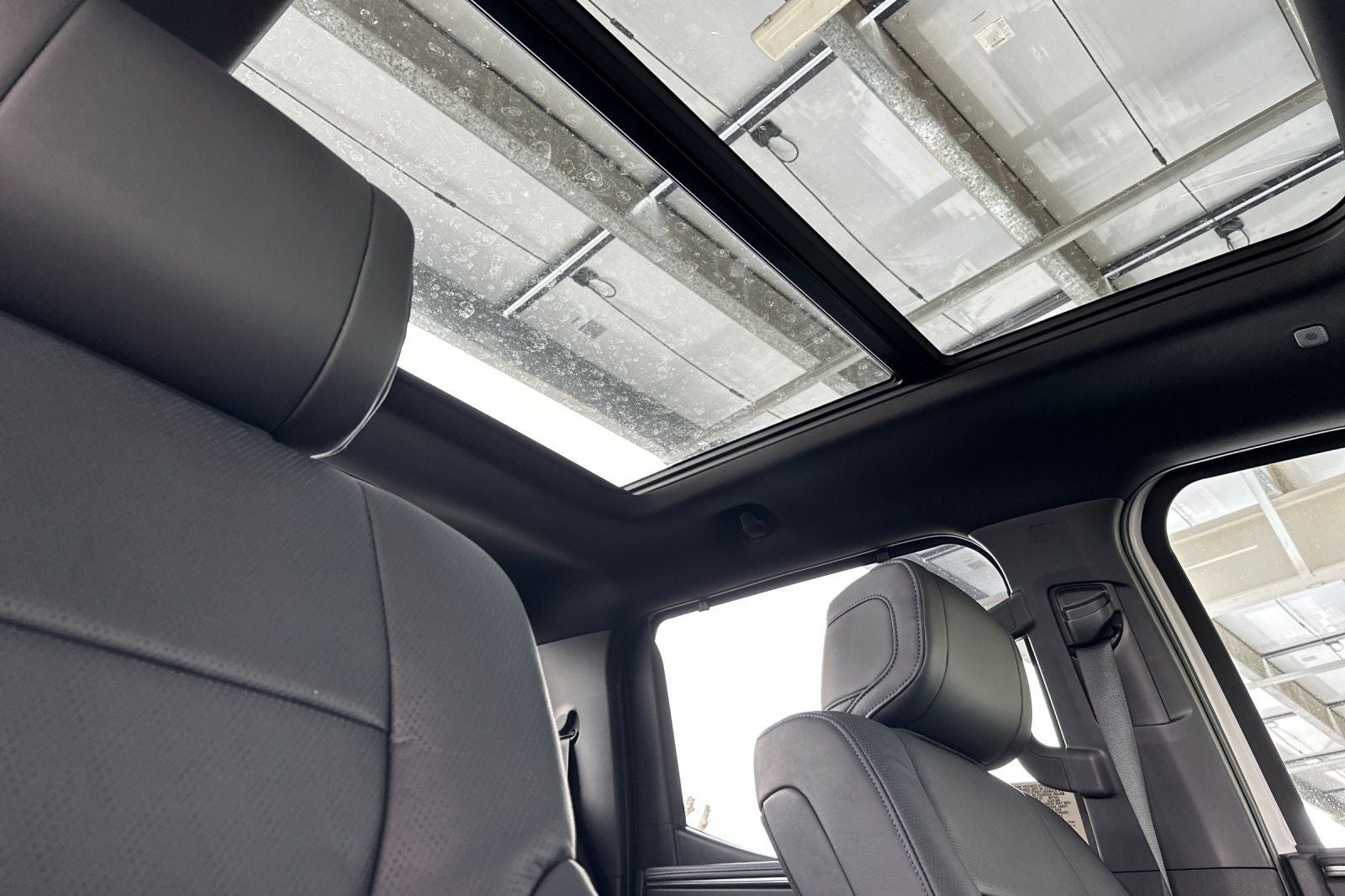 2025 Toyota Tundra i-FORCE MAX Tundra Platinum