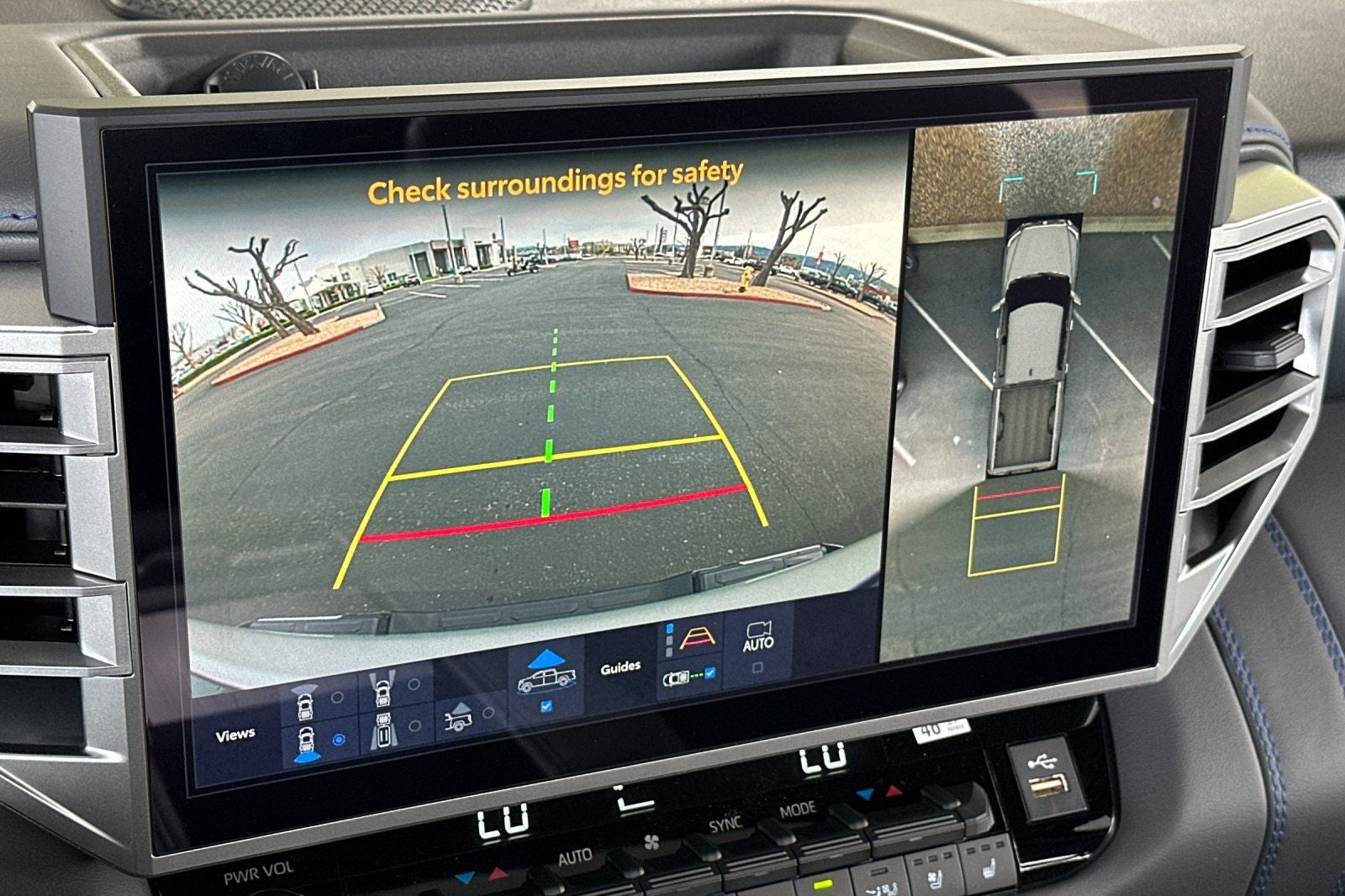 2025 Toyota Tundra i-FORCE MAX Tundra Platinum