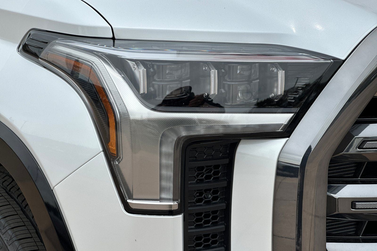 2025 Toyota Tundra i-FORCE MAX Tundra Platinum