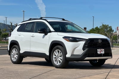 2026 Toyota Corolla Cross LE