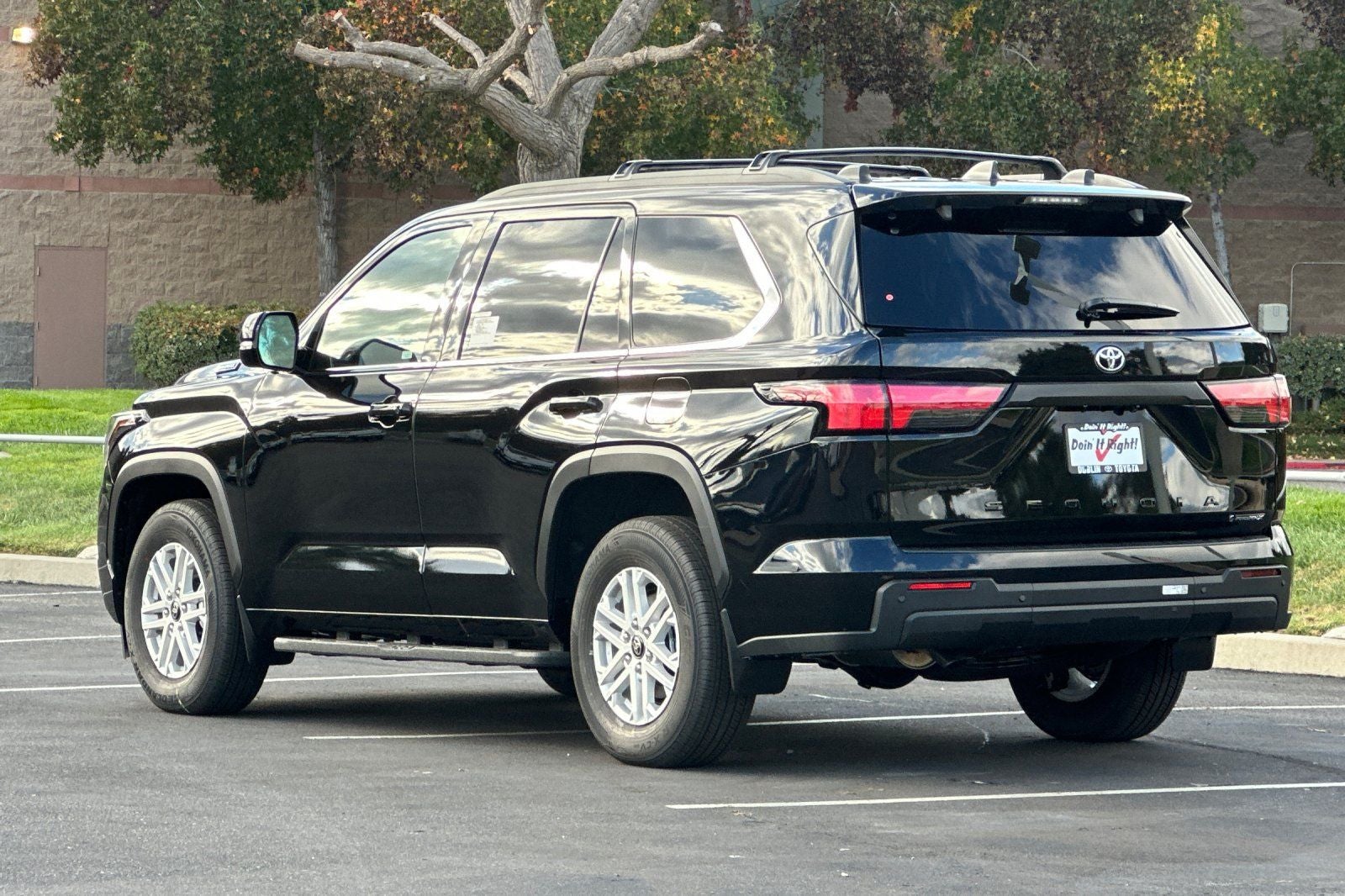 2026 Toyota Sequoia SR5