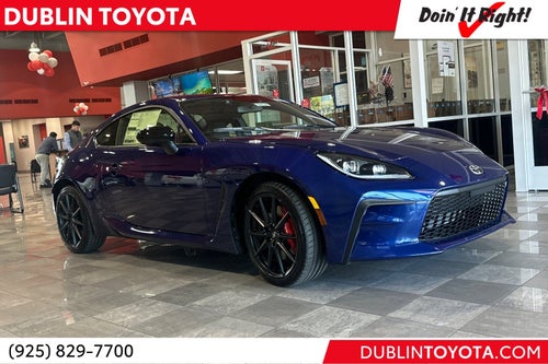 2026 Toyota GR86 Premium MT