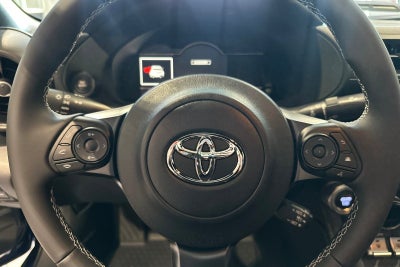 2026 Toyota GR86 Premium MT