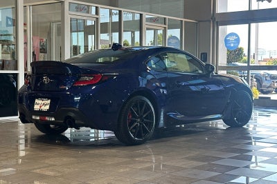 2026 Toyota GR86 Premium MT