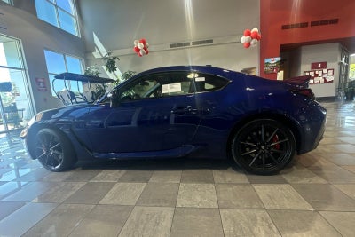 2026 Toyota GR86 Premium MT