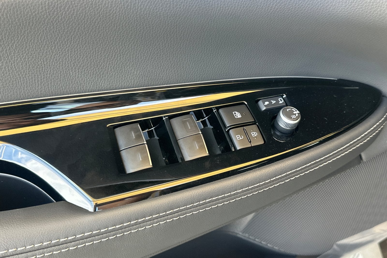 2026 Toyota Mirai XLE