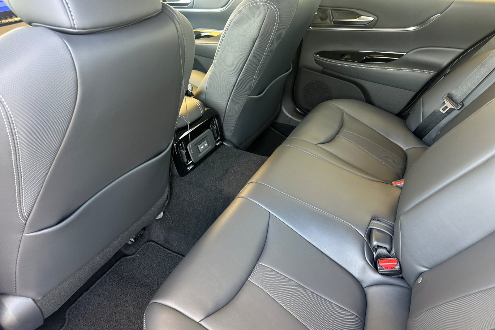 2026 Toyota Mirai XLE