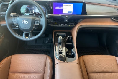 2026 Toyota Toyota Crown Signia Limited