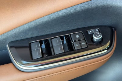 2026 Toyota Toyota Crown Signia Limited