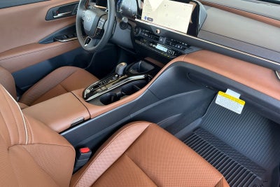 2026 Toyota Toyota Crown Signia Limited