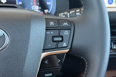 2026 Toyota Toyota Crown Signia Limited