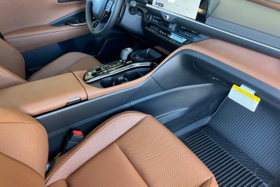 2026 Toyota Toyota Crown Signia Limited