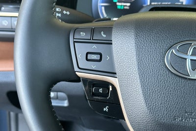 2026 Toyota Toyota Crown Signia Limited