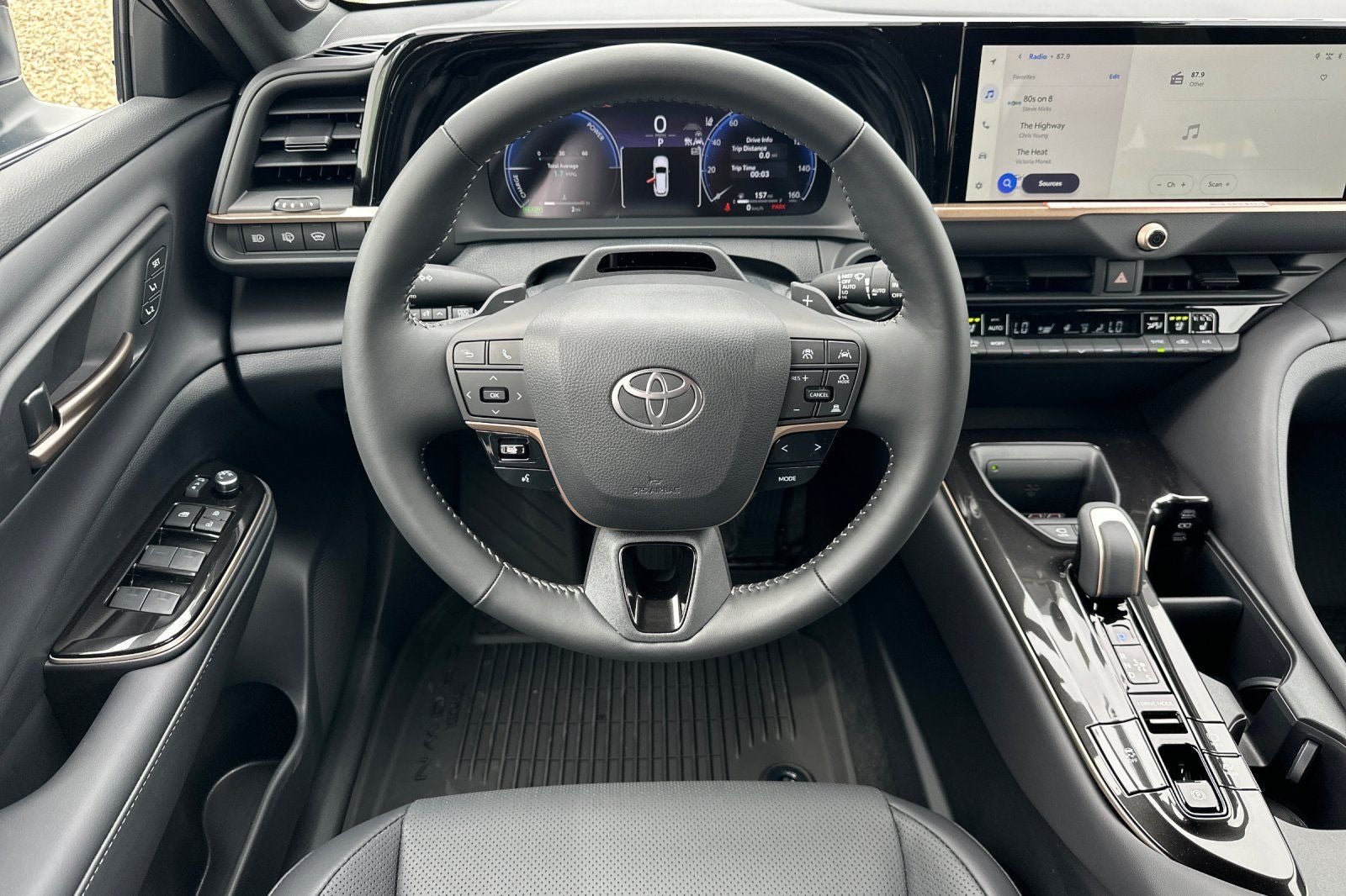 2026 Toyota Toyota Crown Signia Limited