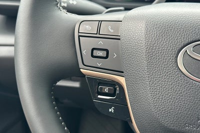 2026 Toyota Toyota Crown Signia Limited