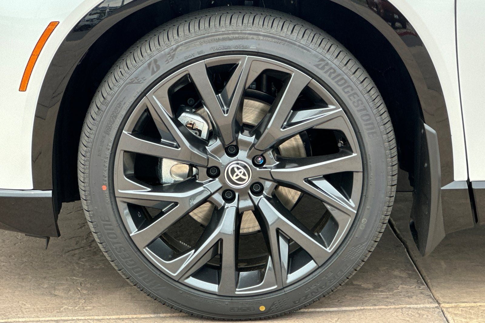 2026 Toyota Toyota Crown Signia Limited