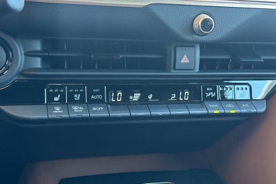 2026 Toyota Toyota Crown Signia XLE