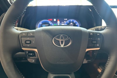 2026 Toyota Toyota Crown Signia Limited