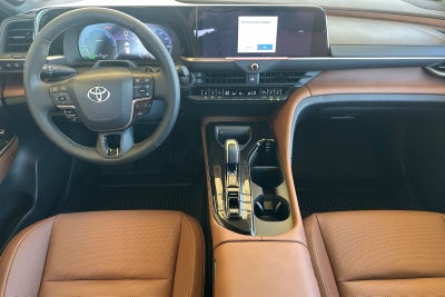 2026 Toyota Toyota Crown Signia Limited