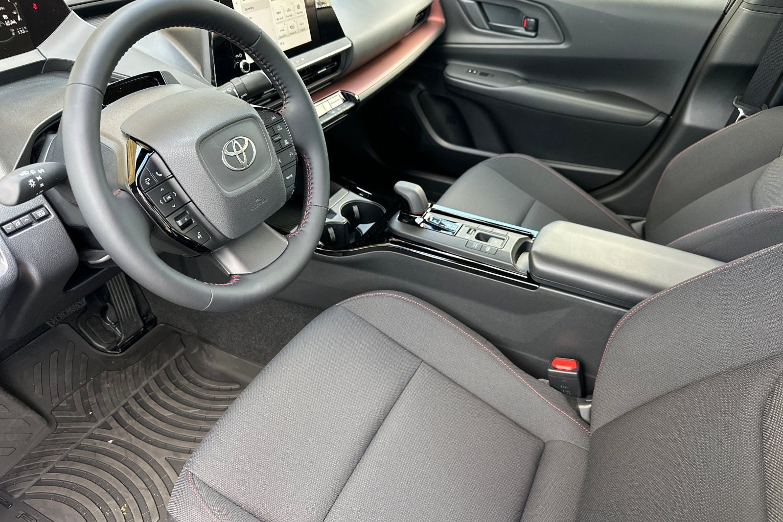 2026 Toyota Prius Plug-in Hybrid SE