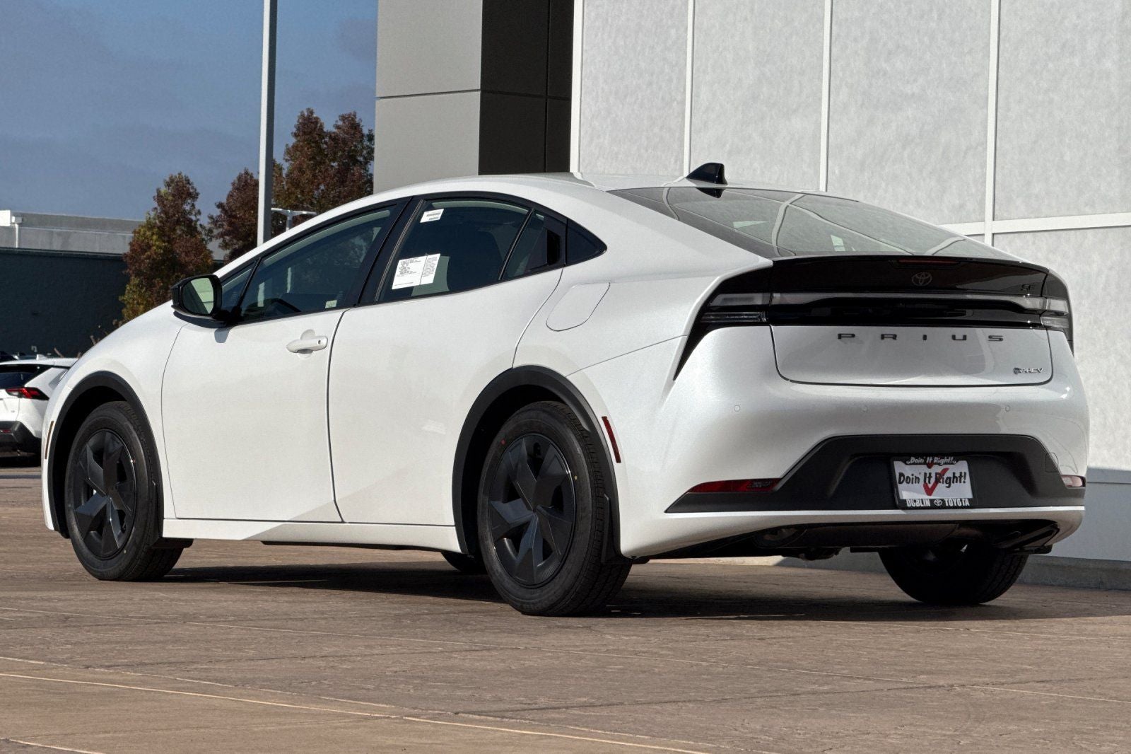 2026 Toyota Prius Plug-in Hybrid SE