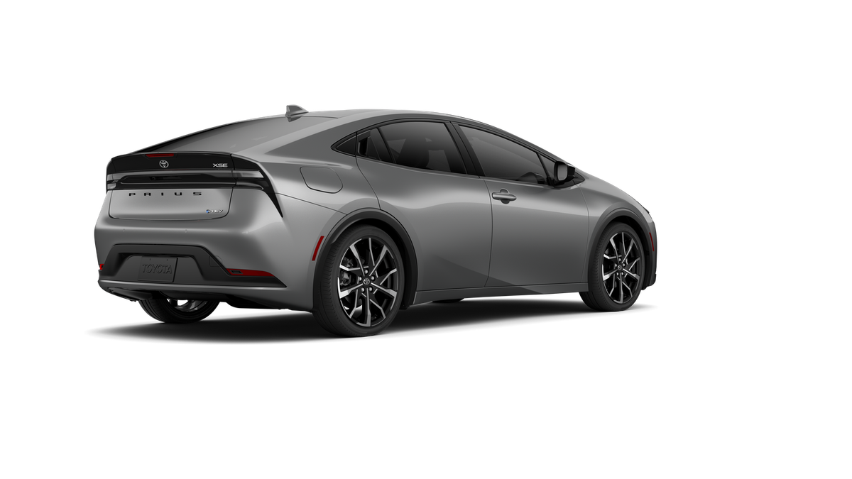 2027 Toyota Prius Plug-in Hybrid XSE