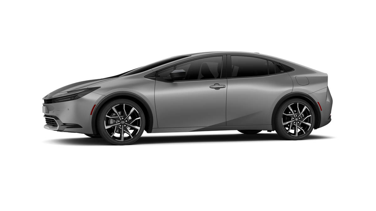 2027 Toyota Prius Plug-in Hybrid XSE