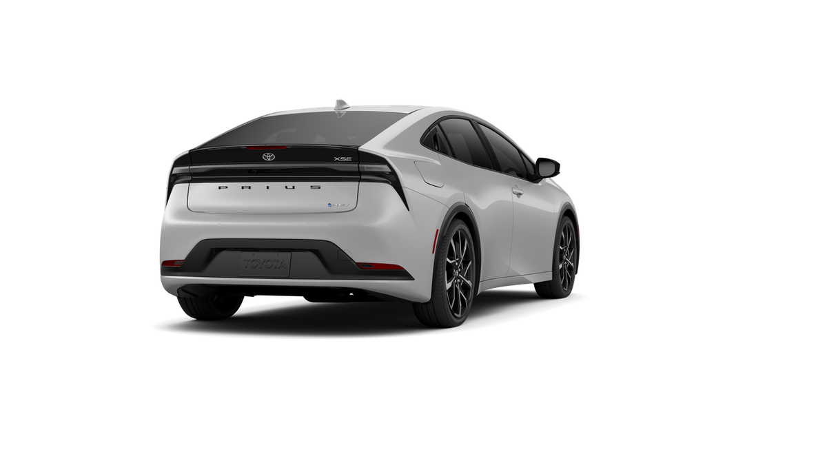 2027 Toyota Prius Plug-in Hybrid XSE