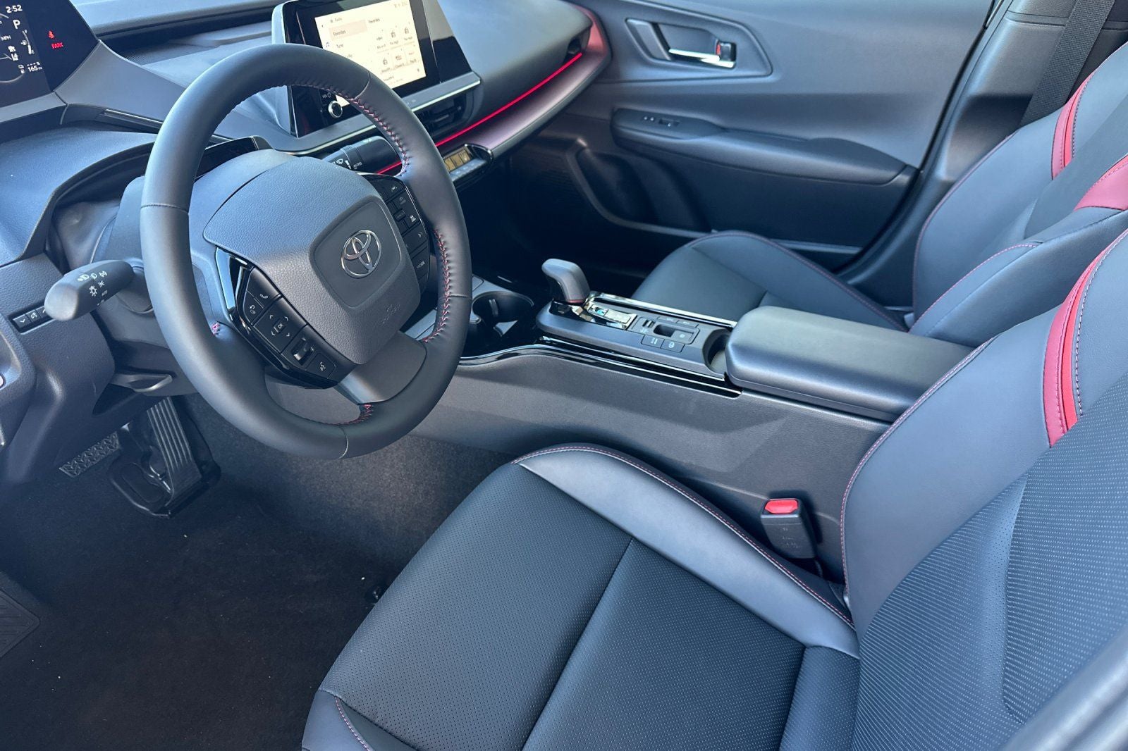 2026 Toyota Prius Plug-in Hybrid XSE