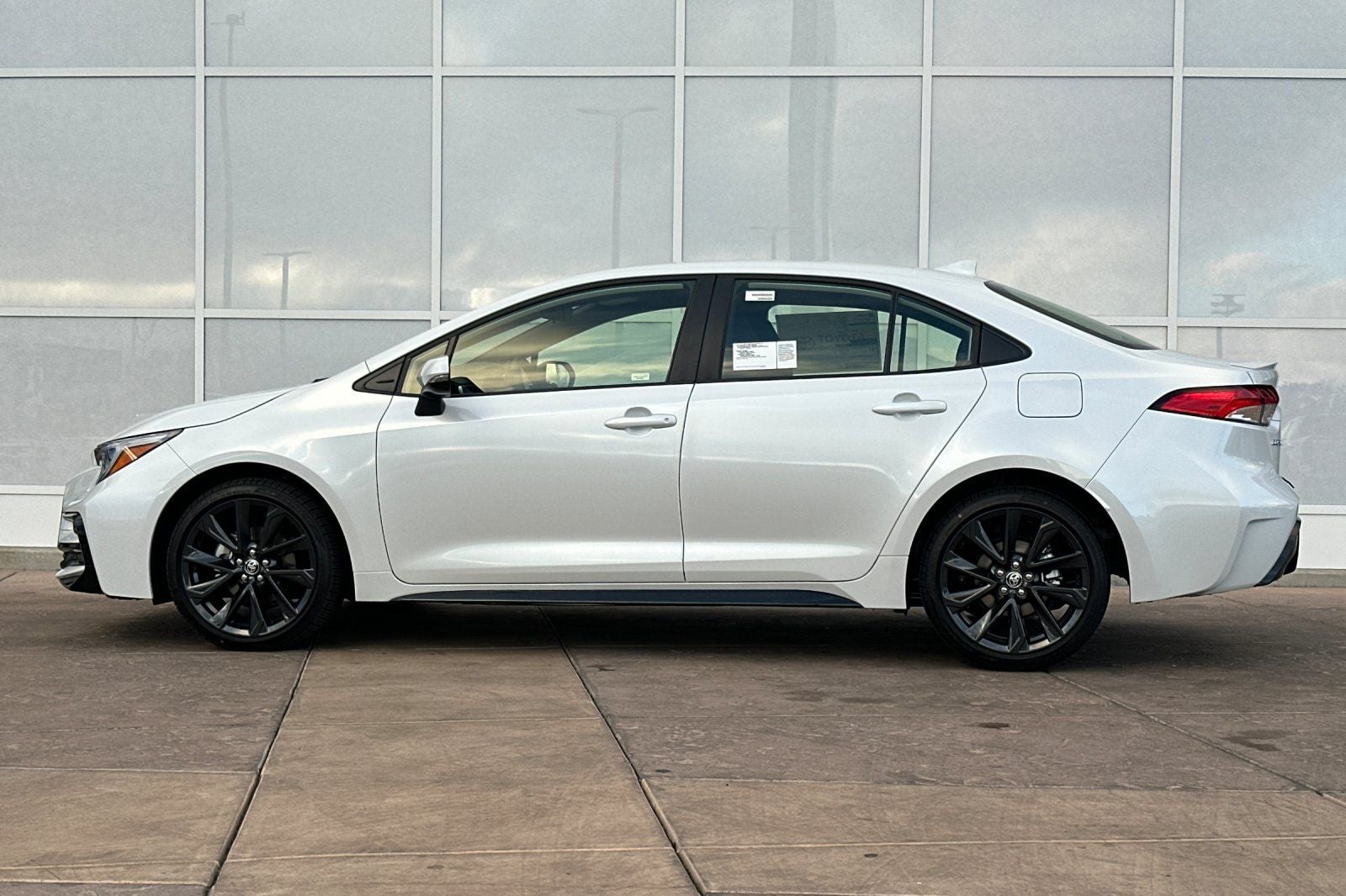 2026 Toyota Corolla Hybrid SE